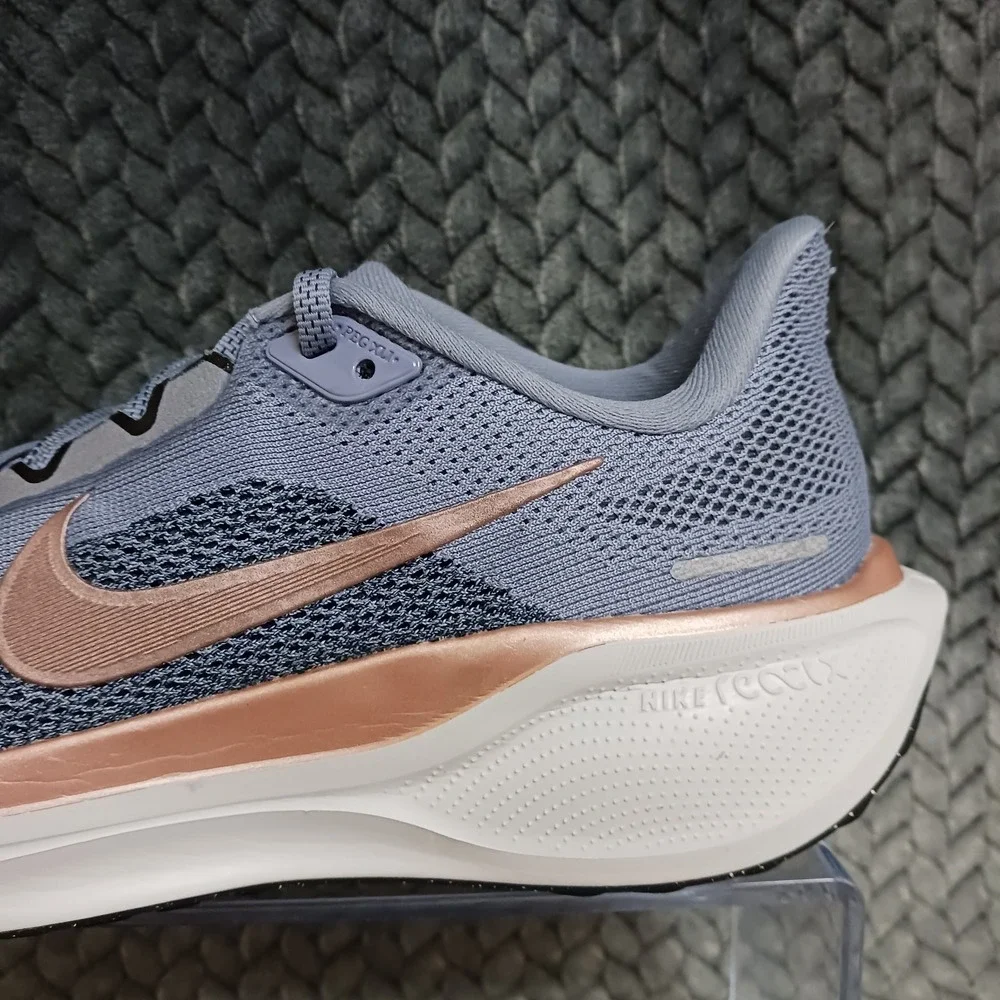 Nike Air Zoom Pegasus 41 Women's Walking Running Shoes Navy Red Bronze Size 8.5